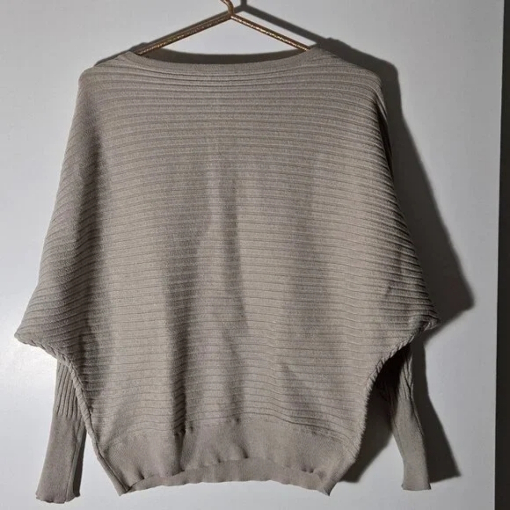 Philosophy Cream Crew Neck Sweater Beige Tan Long Sleeves - Picture 3 of 3